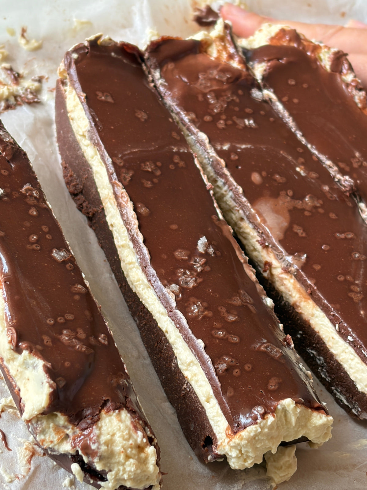 No-Bake Bone Broth Cacao Cheesecake Brownies
